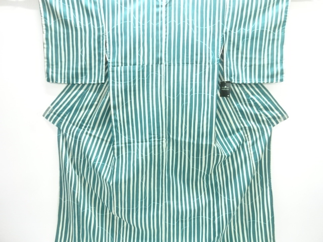 未使用品　hiromichi nakano　縞に桜模様単衣小紋着物